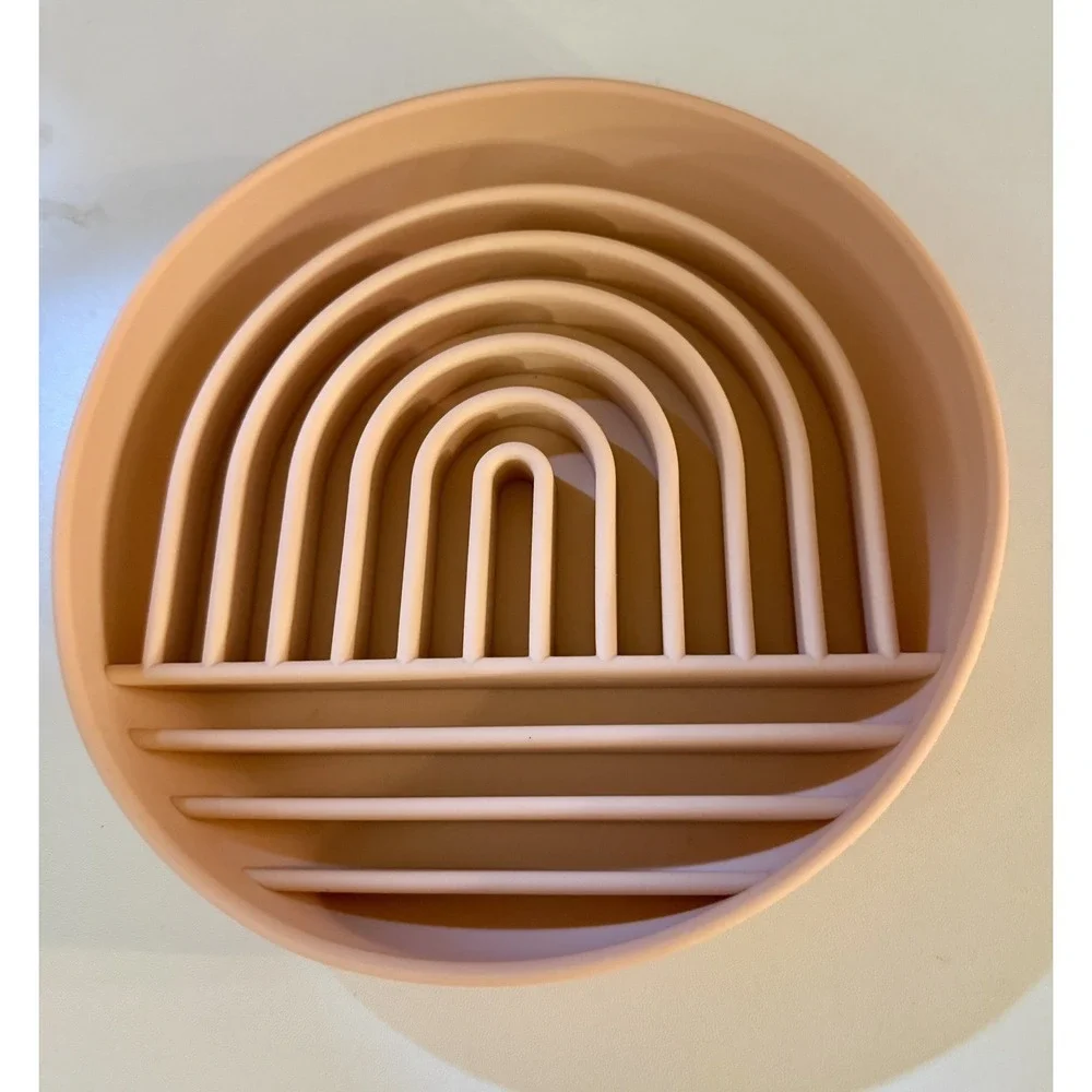 Should We Go? Slow Feeder Pet Bowl & Placemat‎ Set Tan/Peach Silicone NEW